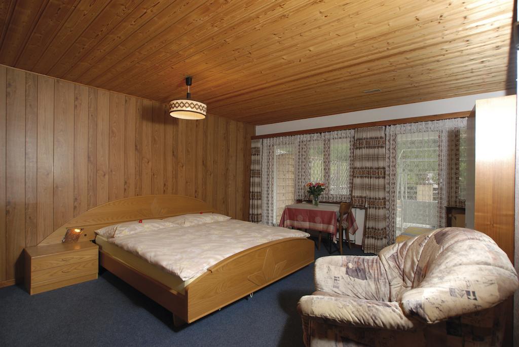 Pension Schoenblick Саас-Грунд Номер фото